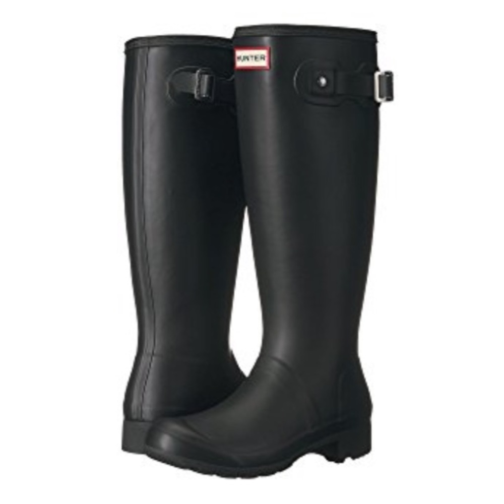 SIZE 8 TALL MATTE BLACK HUNTER BOOTS WITH SOCKS